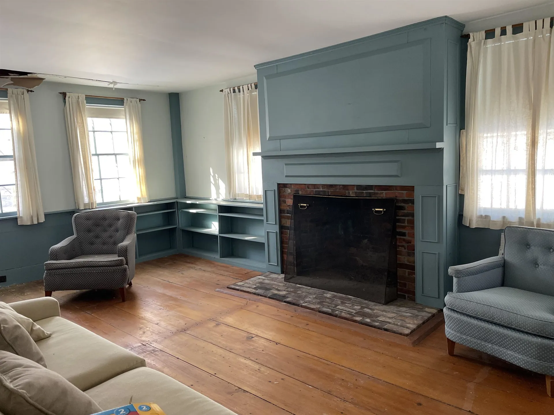 1040 East Washington Road Hillsborough NH 03244