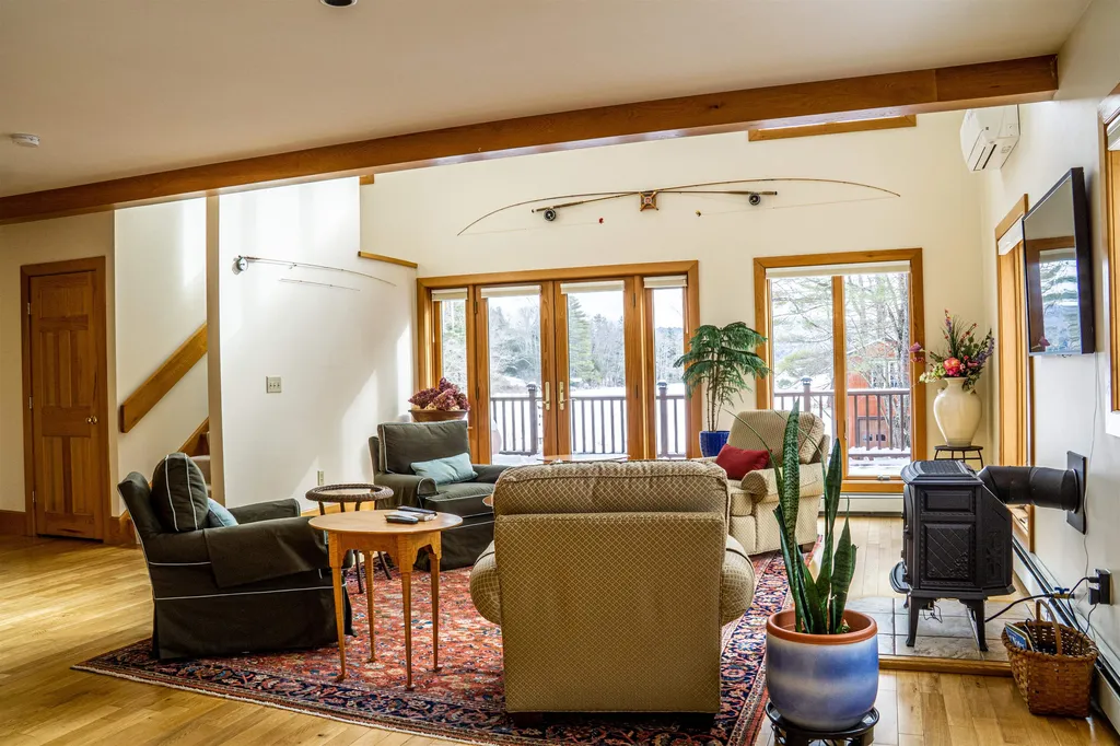 14 Nostrand Way Alstead NH 03602