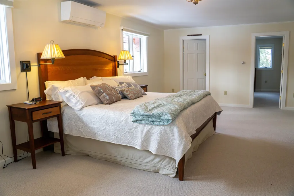 14 Nostrand Way Alstead NH 03602