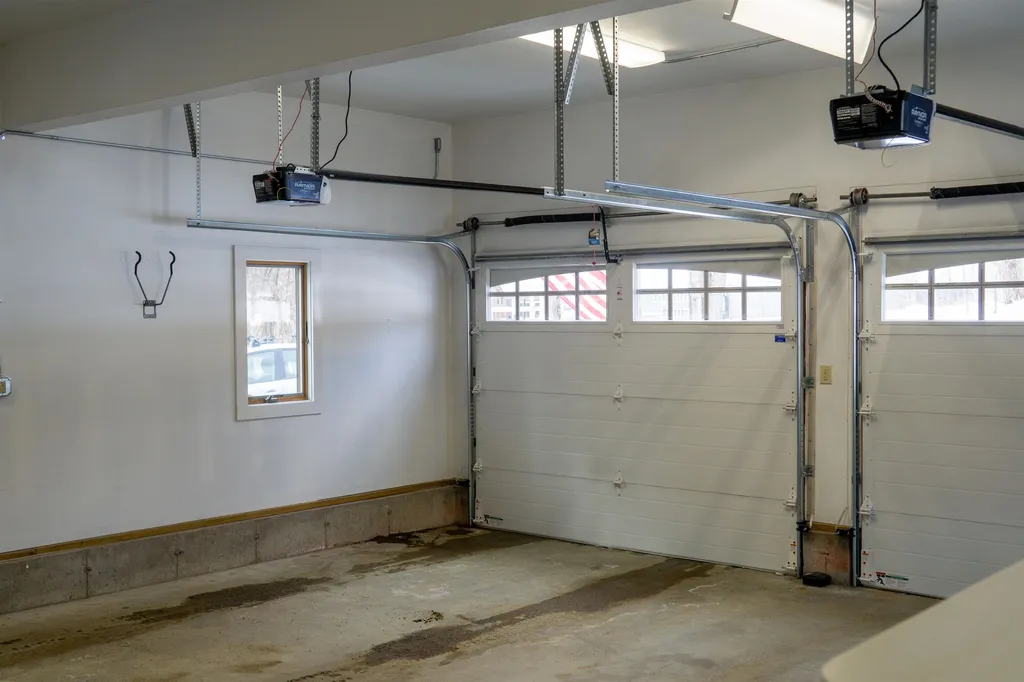 14 Nostrand Way Alstead NH 03602