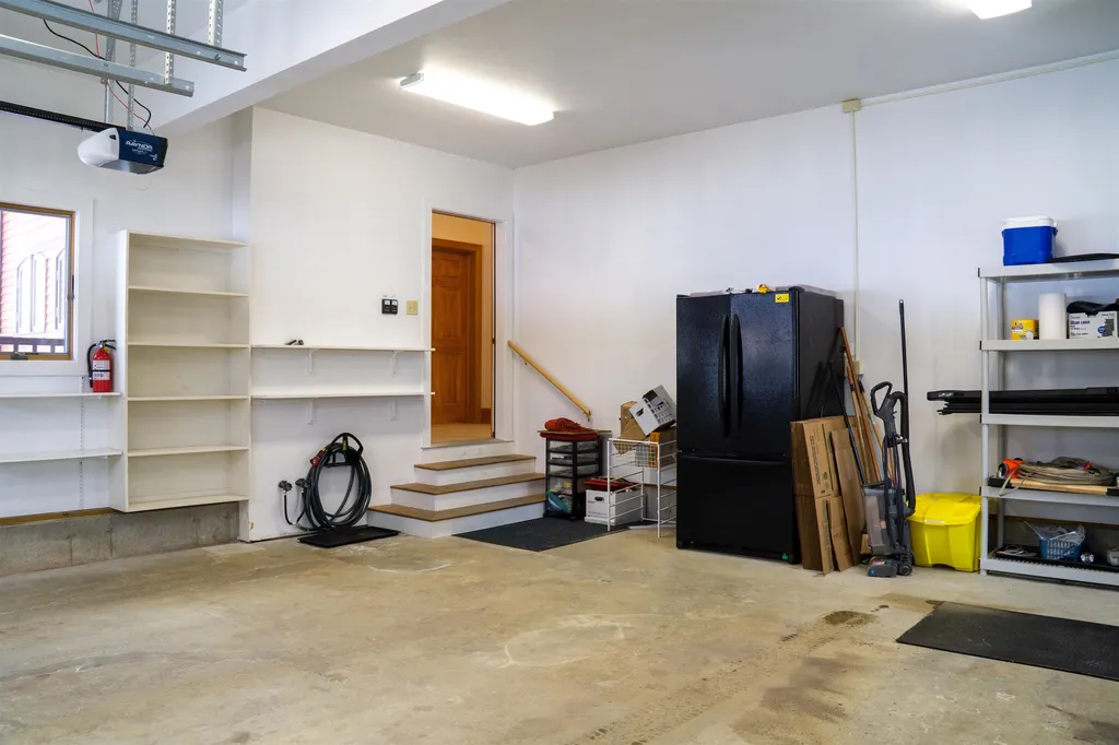 14 Nostrand Way Alstead NH 03602