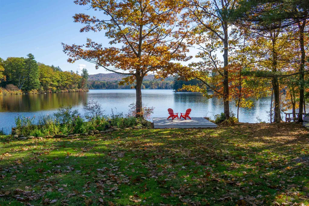 14 Nostrand Way Alstead NH 03602