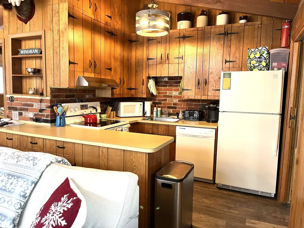 68 Glebe Mountain Road Windham VT 05359