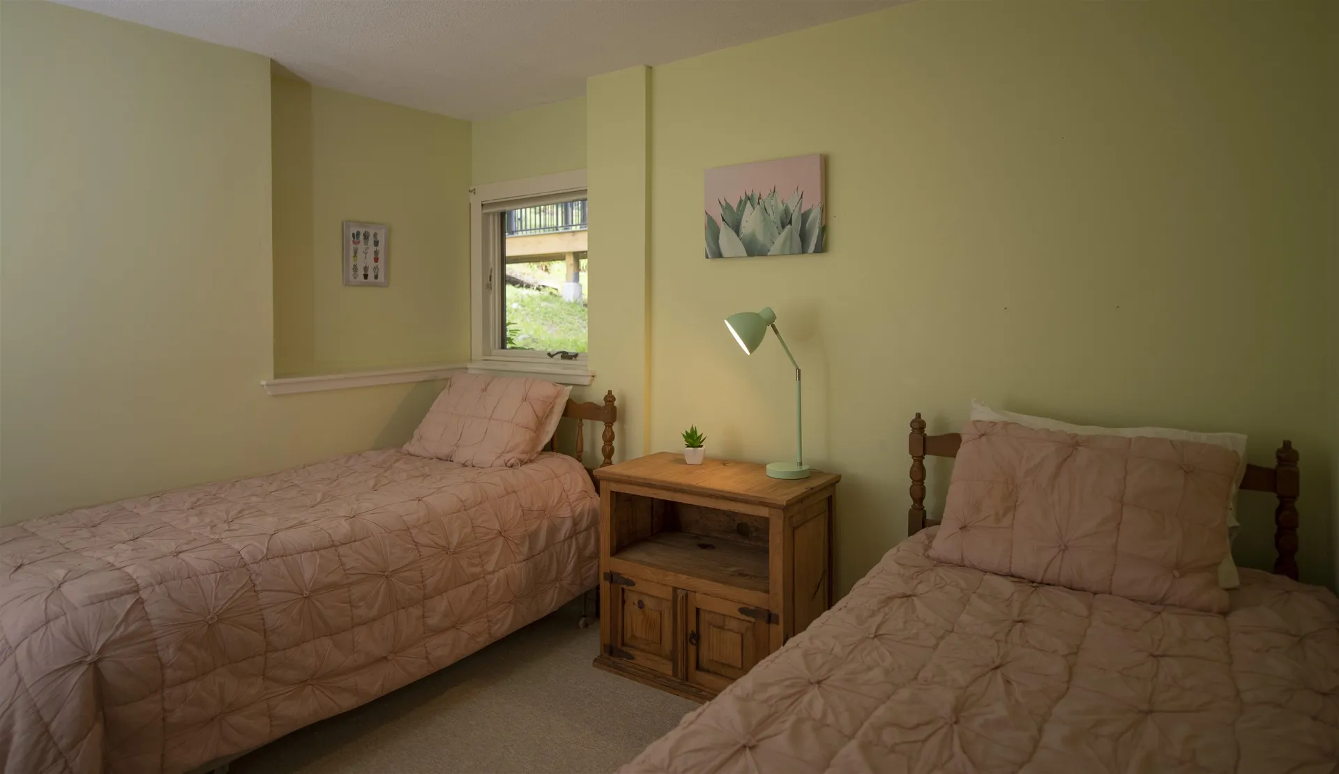 105 Williams Lane Hartford VT 05059