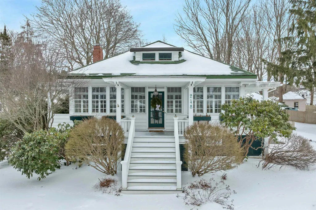 248 Willard Avenue Portsmouth NH 03801