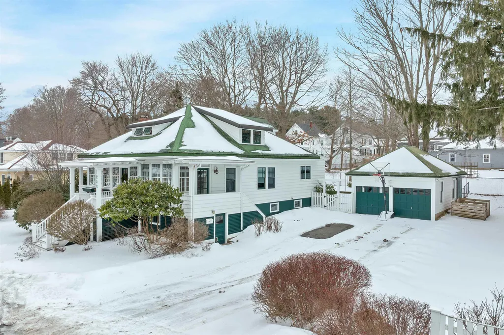 248 Willard Avenue Portsmouth NH 03801