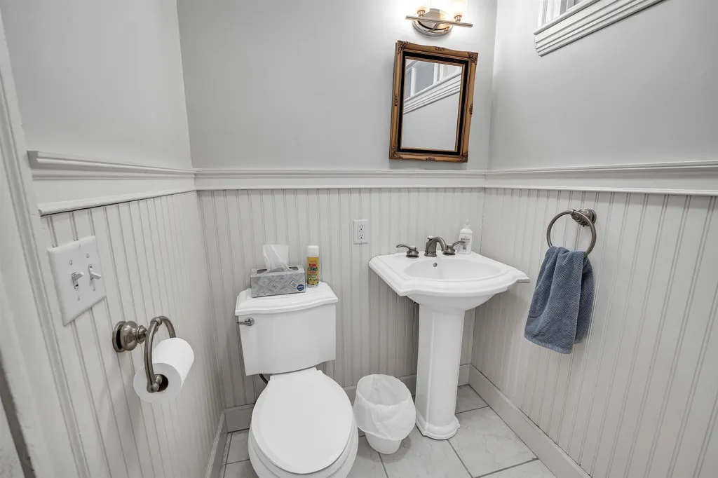 248 Willard Avenue Portsmouth NH 03801