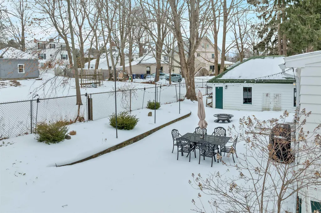 248 Willard Avenue Portsmouth NH 03801