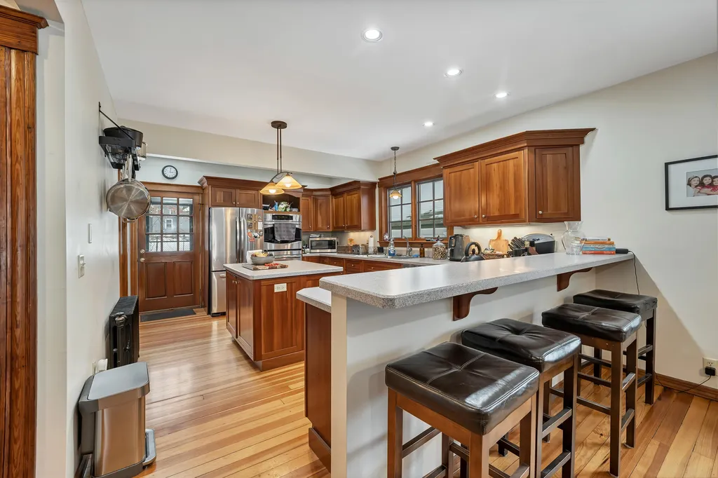248 Willard Avenue Portsmouth NH 03801