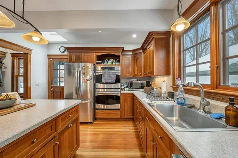 248 Willard Avenue Portsmouth NH 03801