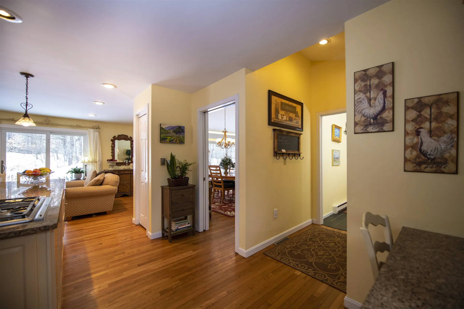 87 Robbins Hill Hartford VT 05059