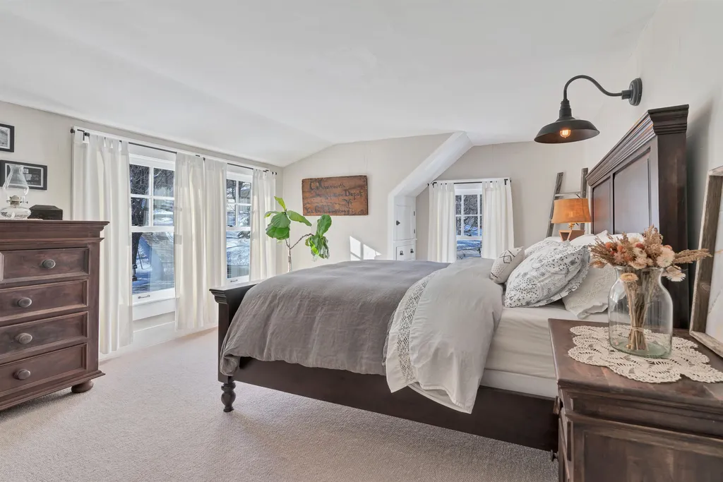 4678 South Road Woodstock VT 05071