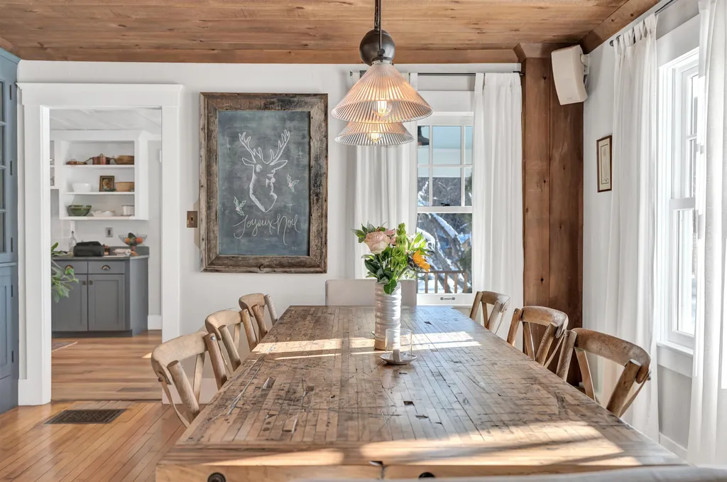 4678 South Road Woodstock VT 05071