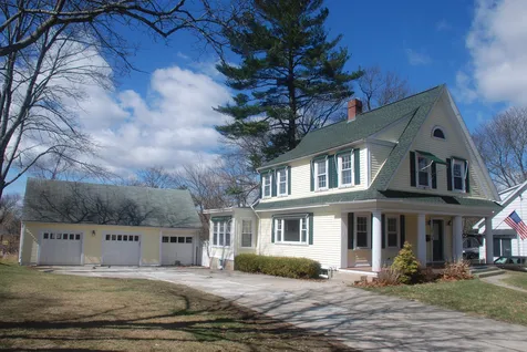 5 Zellwood Street Nashua NH 03060