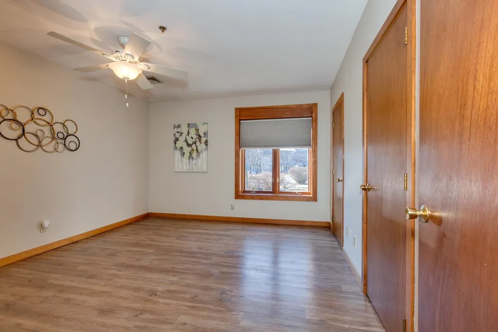 5 Tsienneto Road Derry NH 03038
