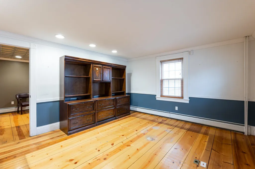 10 E Pearl Street Nashua NH 03060