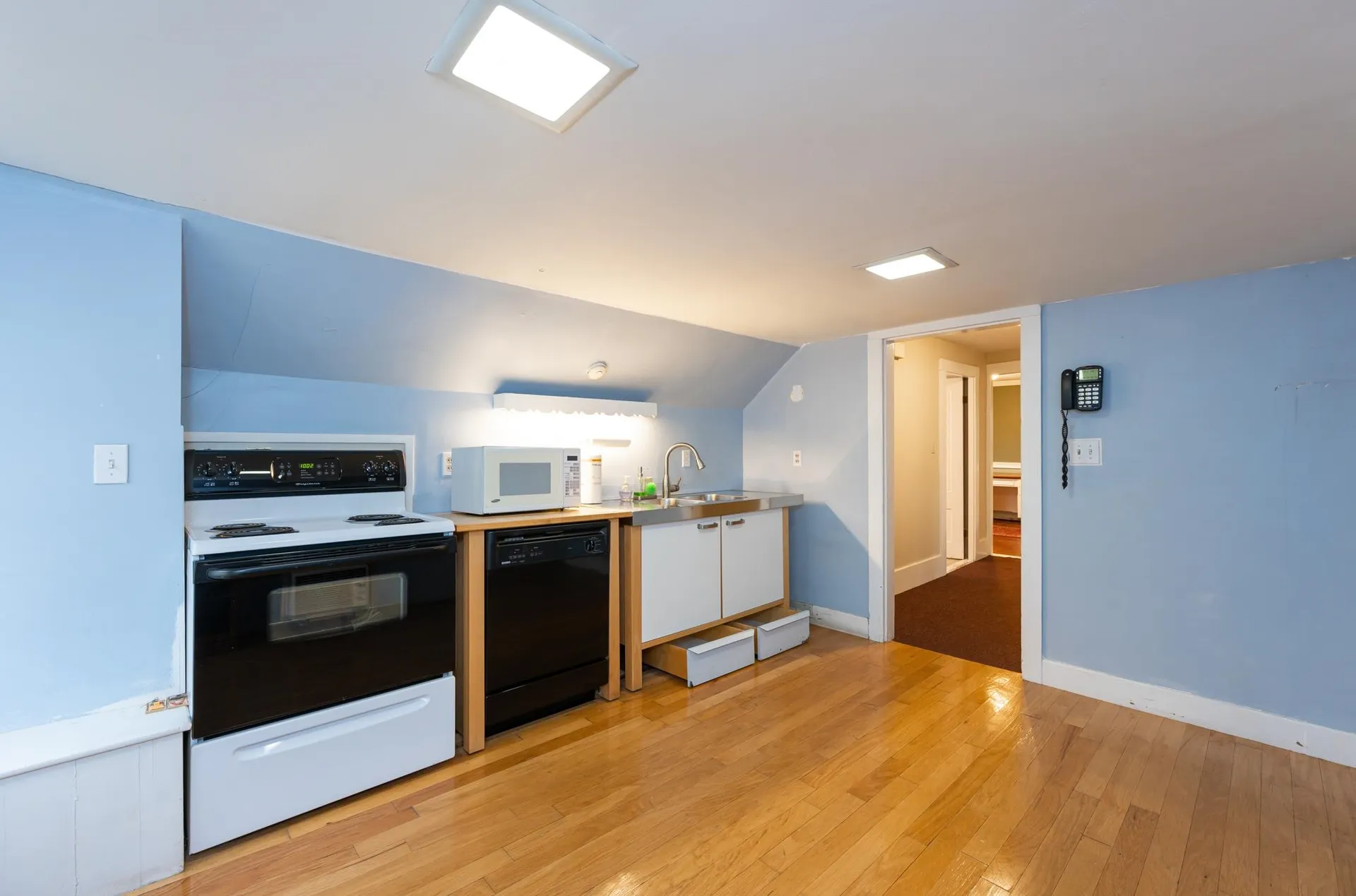 10 E Pearl Street Nashua NH 03060