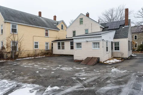 10 E Pearl Street Nashua NH 03060