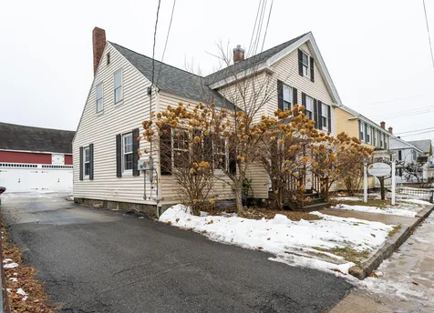 10 E Pearl Street Nashua NH 03060