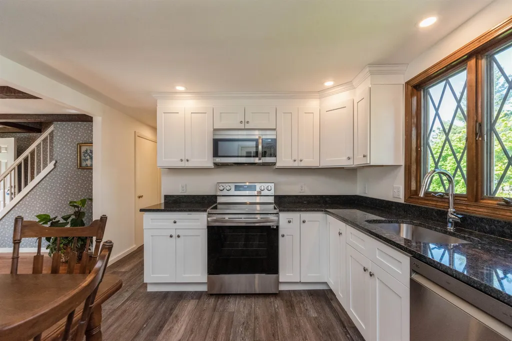 248 Whitney Avenue Manchester NH 03104