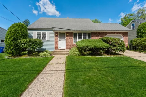 248 Whitney Avenue Manchester NH 03104