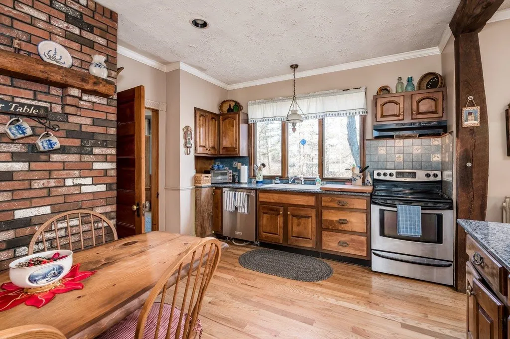 732 Salmon Falls Road Rochester NH 03868