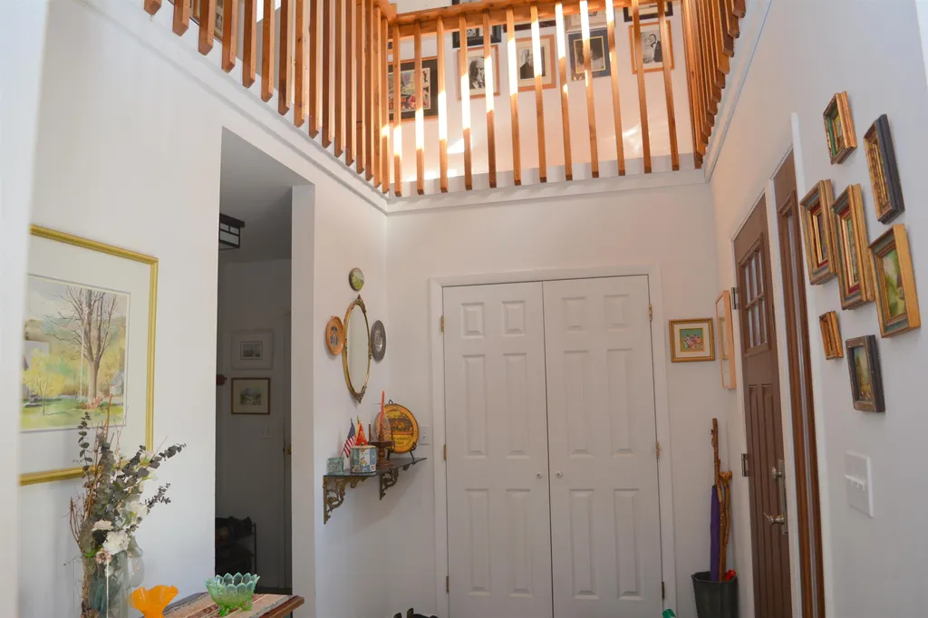 24 Hickory Overlook Enfield NH 03748