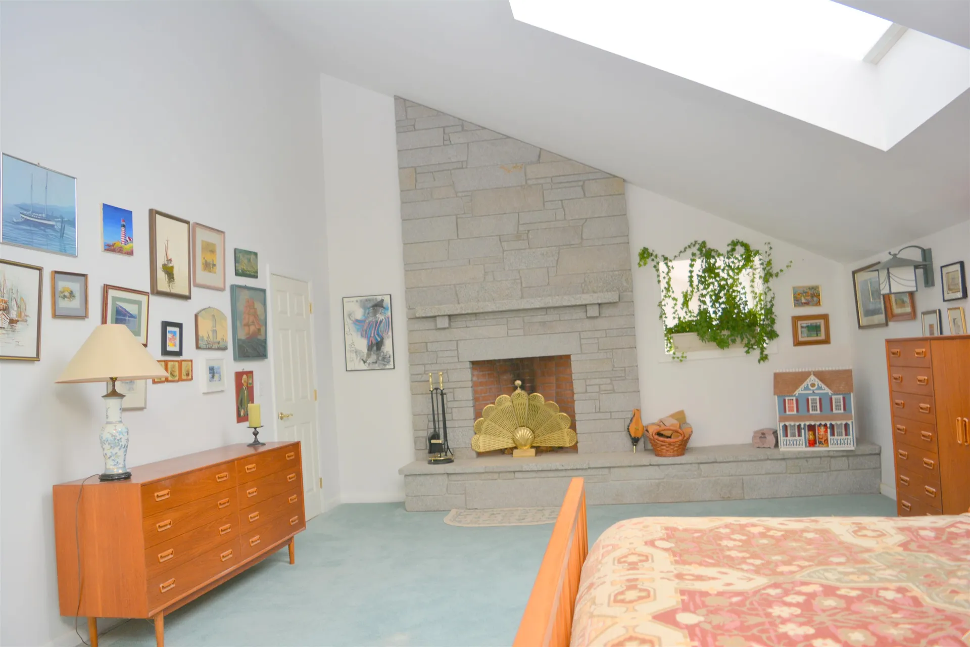 24 Hickory Overlook Enfield NH 03748