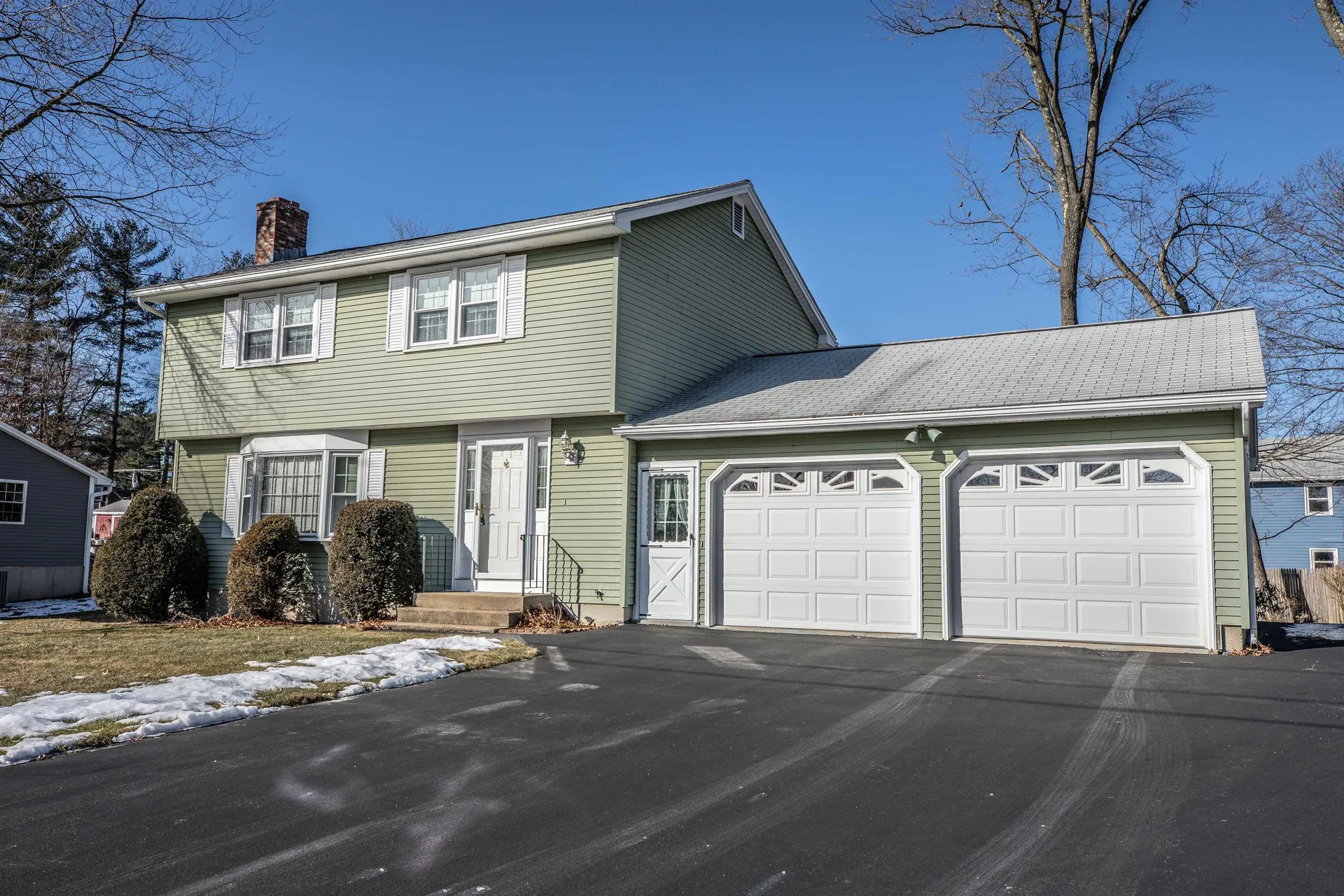 34 Cannon Drive Nashua NH 03062