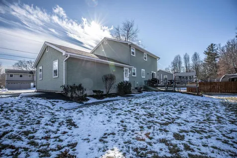 34 Cannon Drive Nashua NH 03062