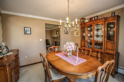 34 Cannon Drive Nashua NH 03062