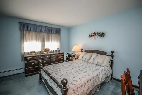 34 Cannon Drive Nashua NH 03062