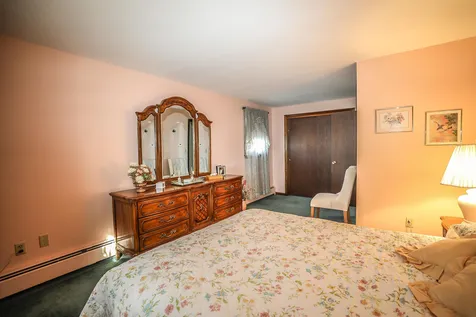 34 Cannon Drive Nashua NH 03062