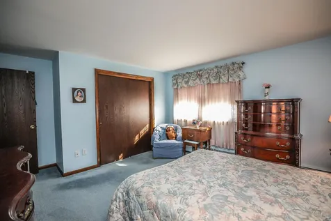 34 Cannon Drive Nashua NH 03062