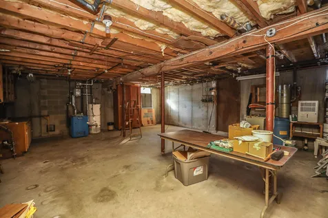 34 Cannon Drive Nashua NH 03062