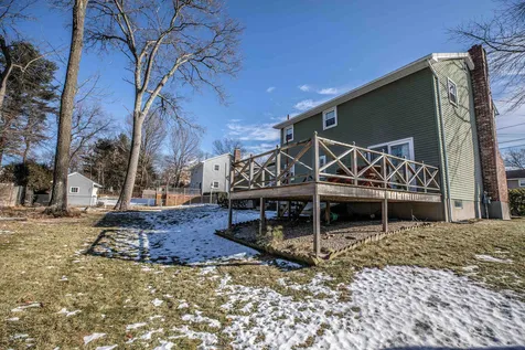 34 Cannon Drive Nashua NH 03062