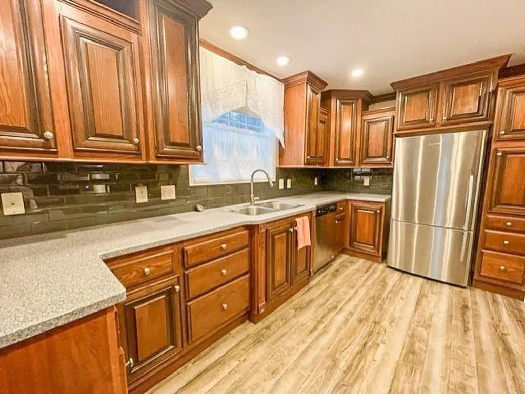 172 Codfish Corner Road Portsmouth NH 03801
