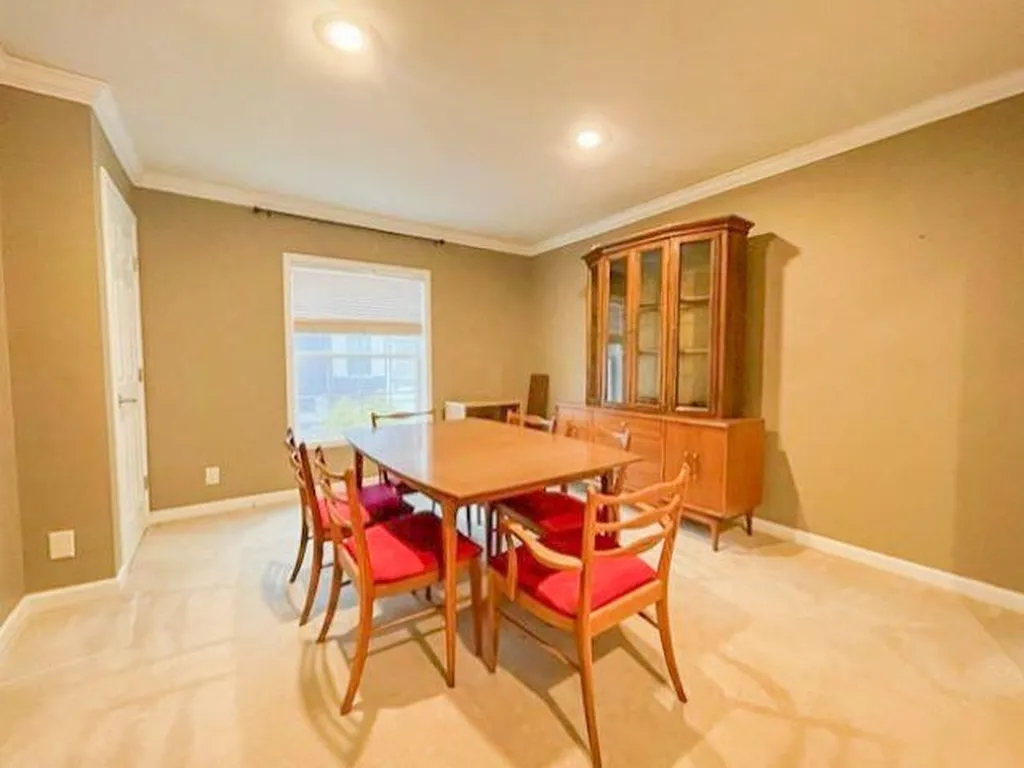 172 Codfish Corner Road Portsmouth NH 03801