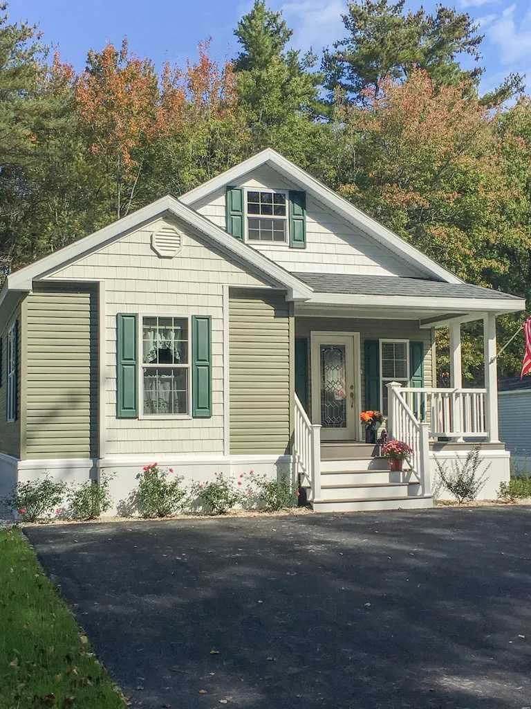 172 Codfish Corner Road Portsmouth NH 03801