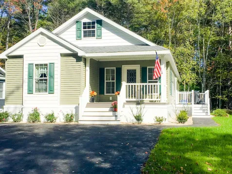 172 Codfish Corner Road Portsmouth NH 03801