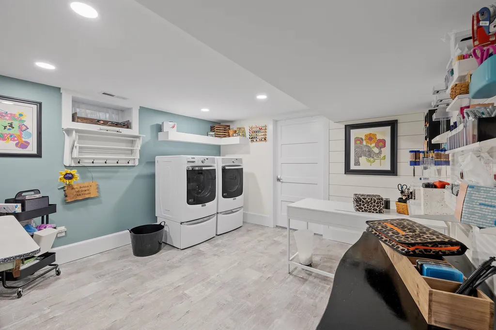 355 Pleasant Street Laconia NH 03246