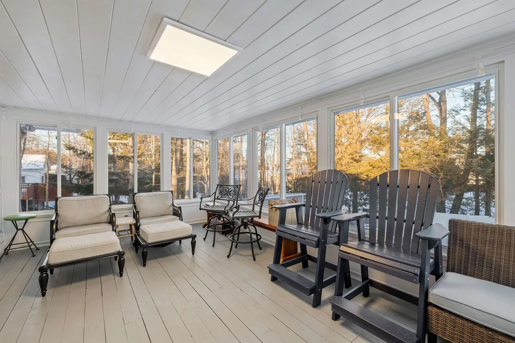 355 Pleasant Street Laconia NH 03246