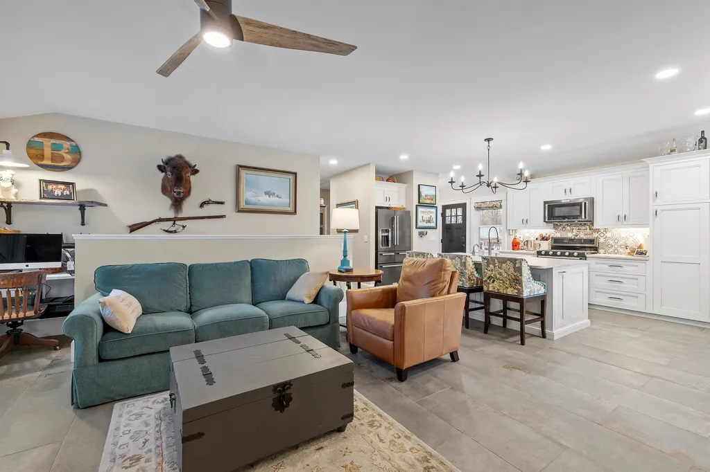 355 Pleasant Street Laconia NH 03246