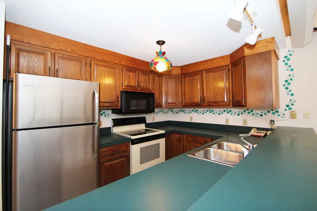 39 Bucks Hill Road Durham NH 03824