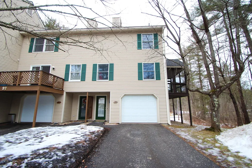 39 Bucks Hill Road Durham NH 03824
