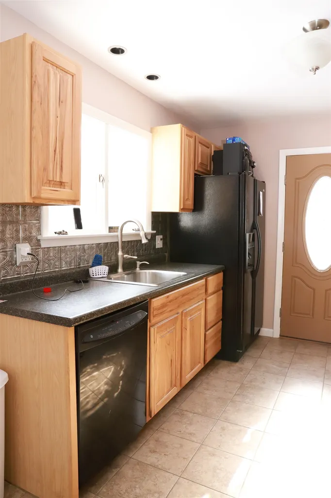 1994 Lake Dunmore Road Leicester VT 05733