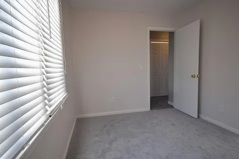 440 Oak Circle Colchester VT 05446