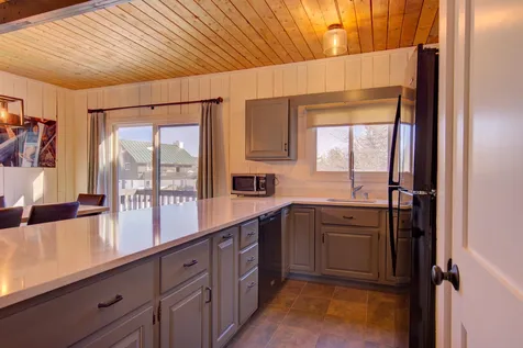 5 Byington Lane Winhall VT 05340