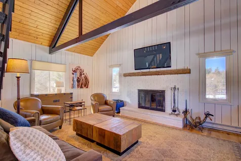 5 Byington Lane Winhall VT 05340