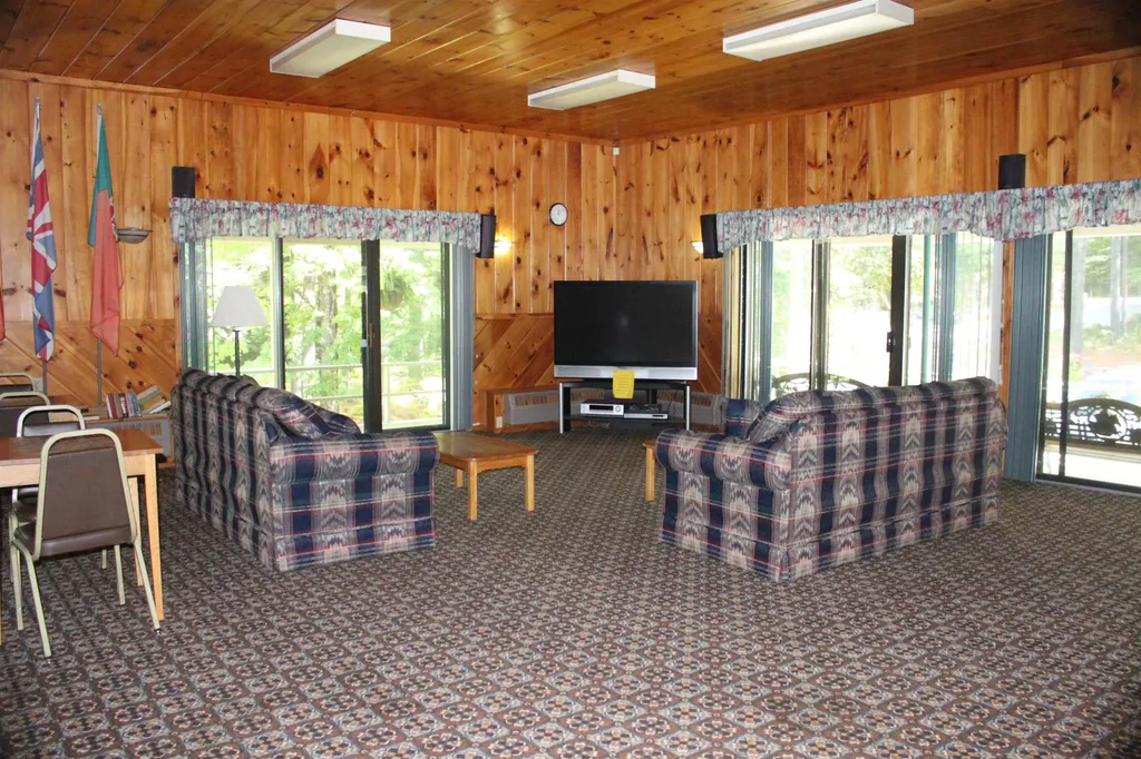 7 Seasons At Attitash Road Bartlett NH 03812
